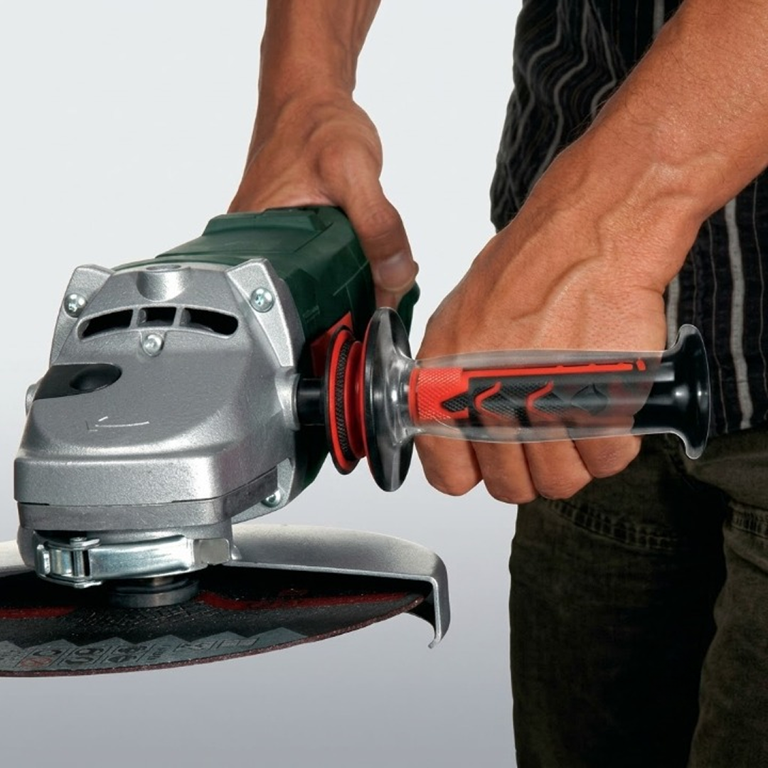 W 24-180 Mvt 7" Angle Grinder - 8,450 Rpm - 15.0 Amp W/Lock-On Trigger