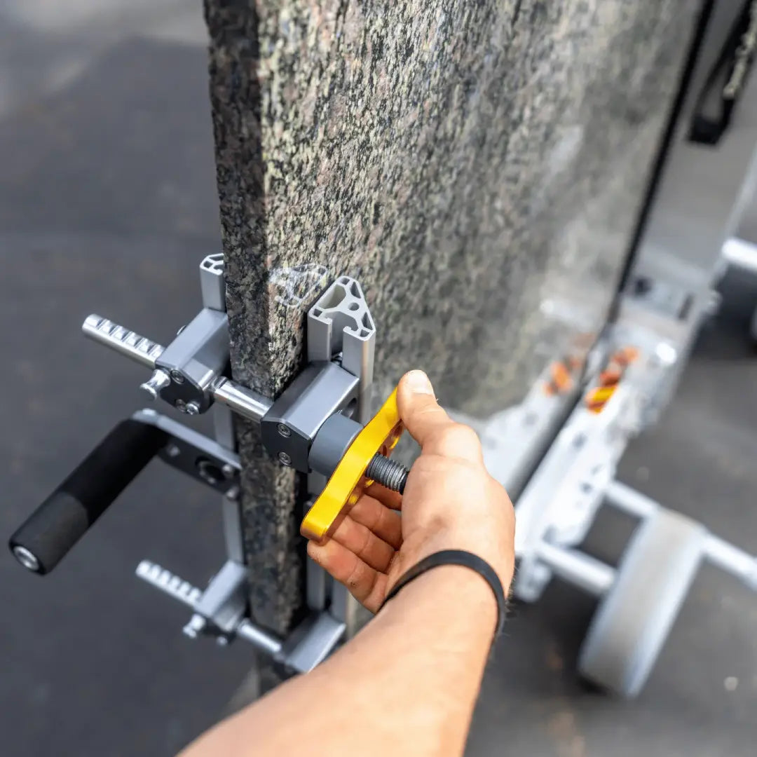 OMNI CUBED AQUA JAW CARRY VISE (PAIR)