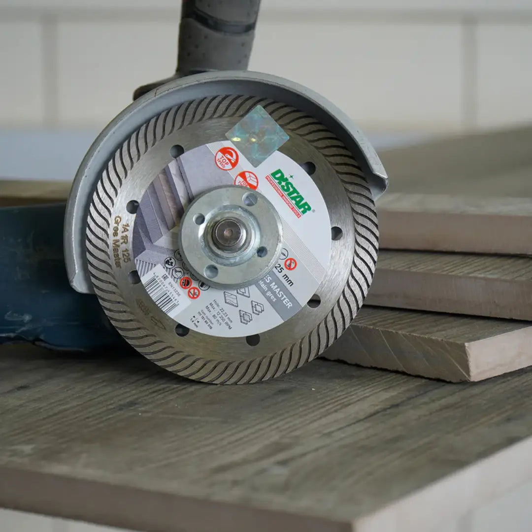 DISTAR GRES MASTER 4.5"–5" DIAMOND BLADE – FAST CUTTING FOR THICK PORCELAIN GRES & CERAMIC TILE