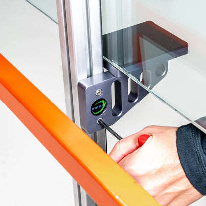 Omni Cubed EZ Ledge™ Glass Lifter
