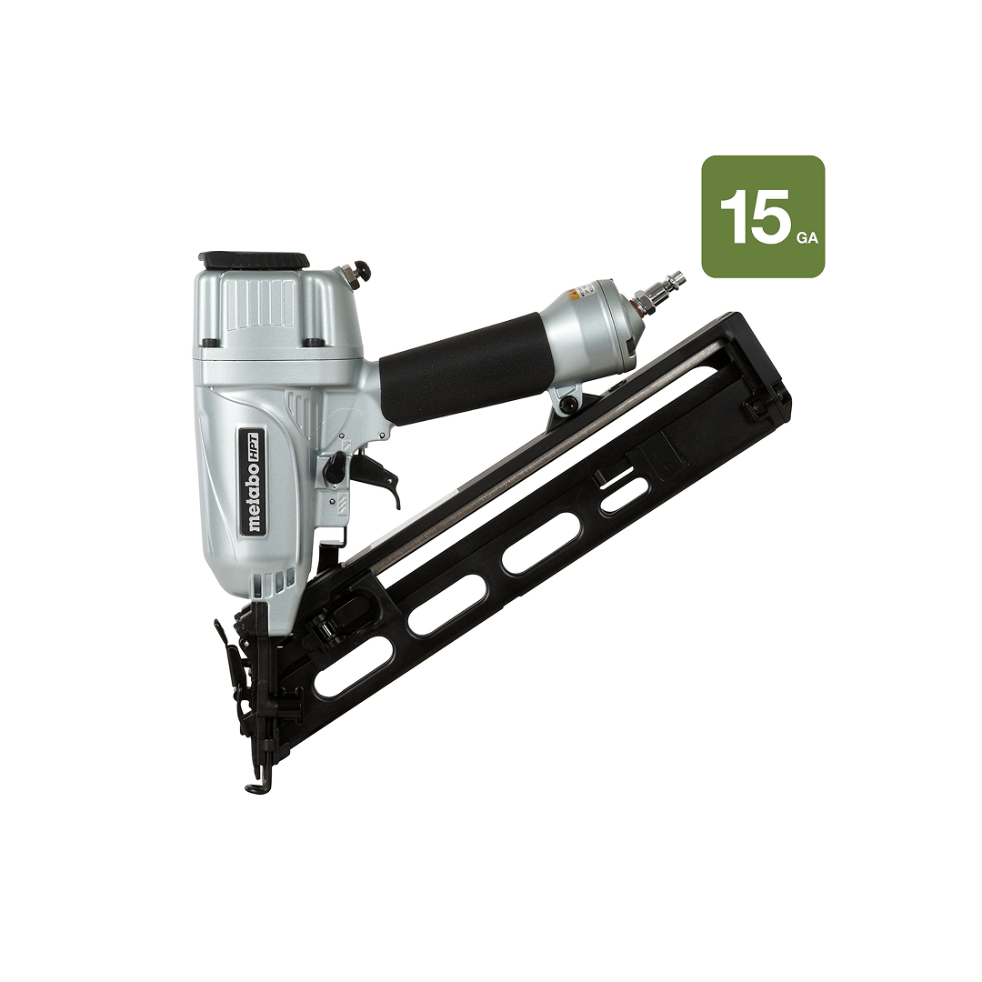 2-1/2 Inch 15 Gauge Angled Finish Nailer with Air Duster