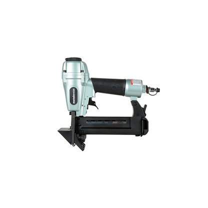 18 Gauge ¼ Inch Crown Flooring Stapler