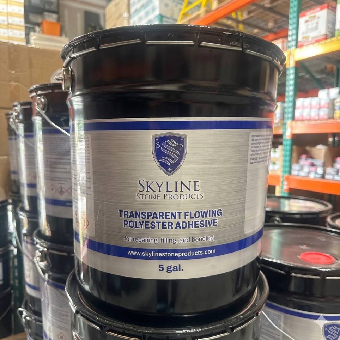 SKYLINE TRANSPARENT FLOWING PL - 5G BLACK BUCKET