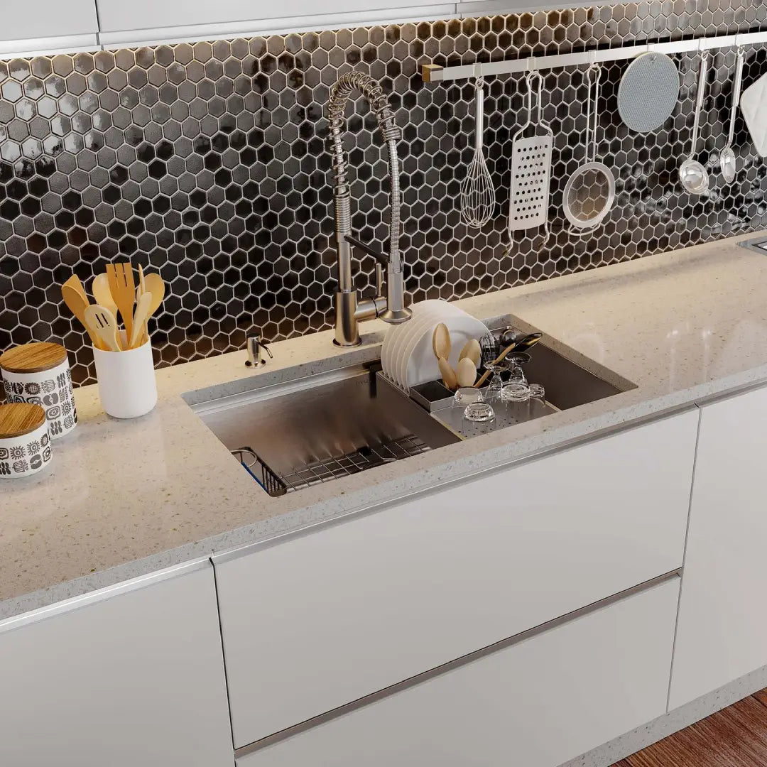 LUVUL 32-INCH WORKSTATION LEDGE UNDERMOUNT 16G R10 COMPACT RADIUS WITH SPEEDY DRAIN TECHNOLOGY KITCHEN SINK S/STEEL SINGLE BOWL 269570 COMBO MAX