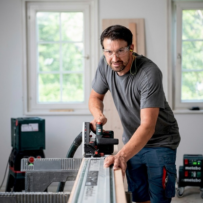 KT 18 LTX 66 BL (601866840) 6 1/2" Cordless plunge cut circular saw