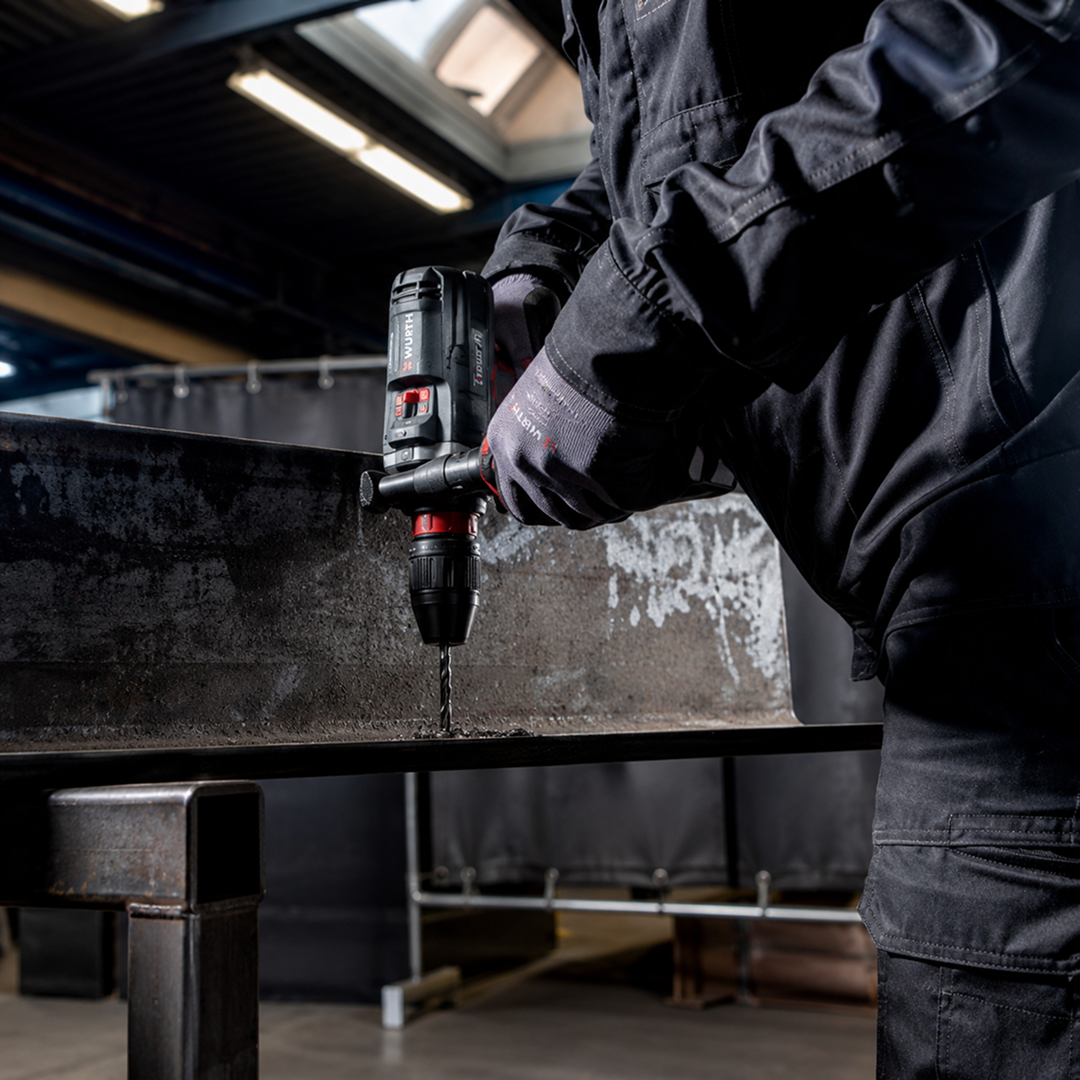 Metabo 603180620 BS 18 LTX-3 BL Q I Metal 18V Brushless 3-Speed Drill/Driver - 0-550/2000/4000 RPM - 1151 in-lbs max - Auto-Tensioning Quick-Change Metal Chuck - Kit w/ ASC 145, 2x 5.5 LiHD Batteries, metaBOX 145 L