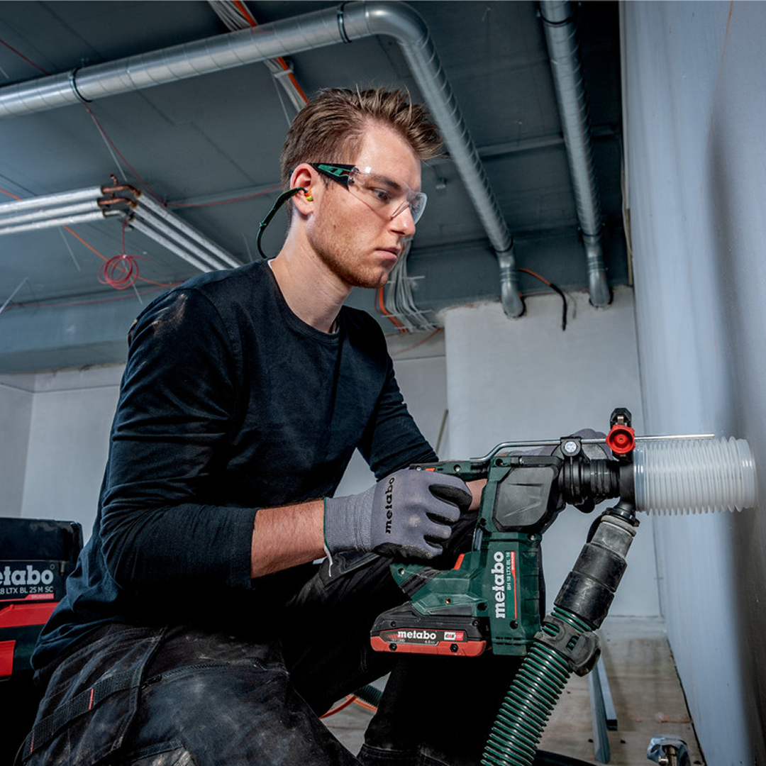 BH 18 LTX BL 16 (600324840) Cordless rotary hammer