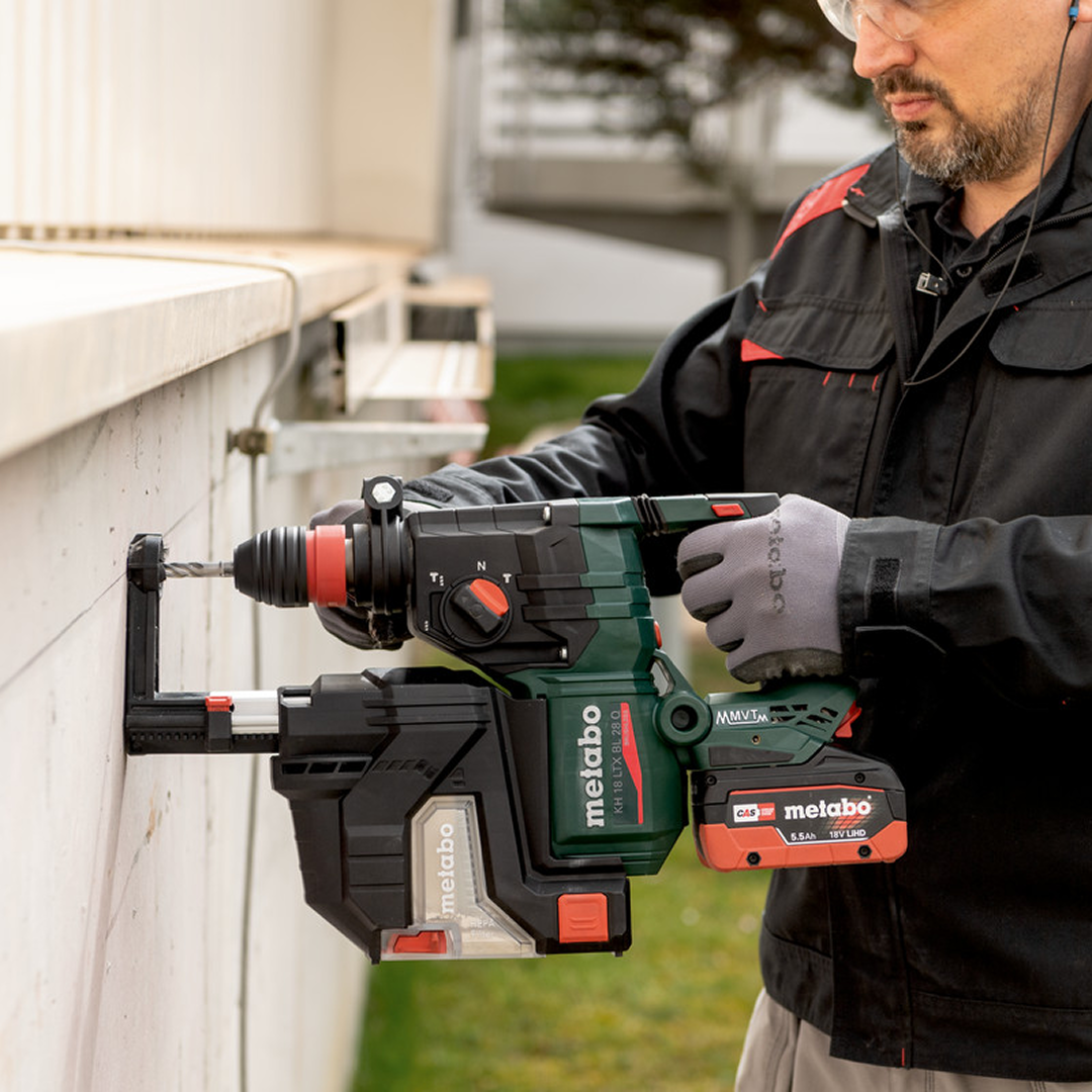 KH 18 LTX BL 28 Q (601715840) Cordless combination hammer