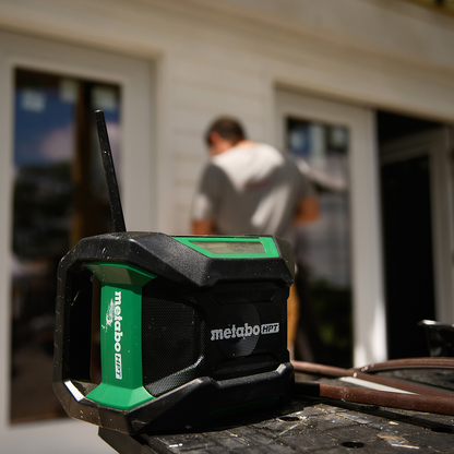 18V MultiVolt Cordless Bluetooth Radio (Tool Body Only)