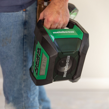 18V MultiVolt Cordless Bluetooth Radio (Tool Body Only)