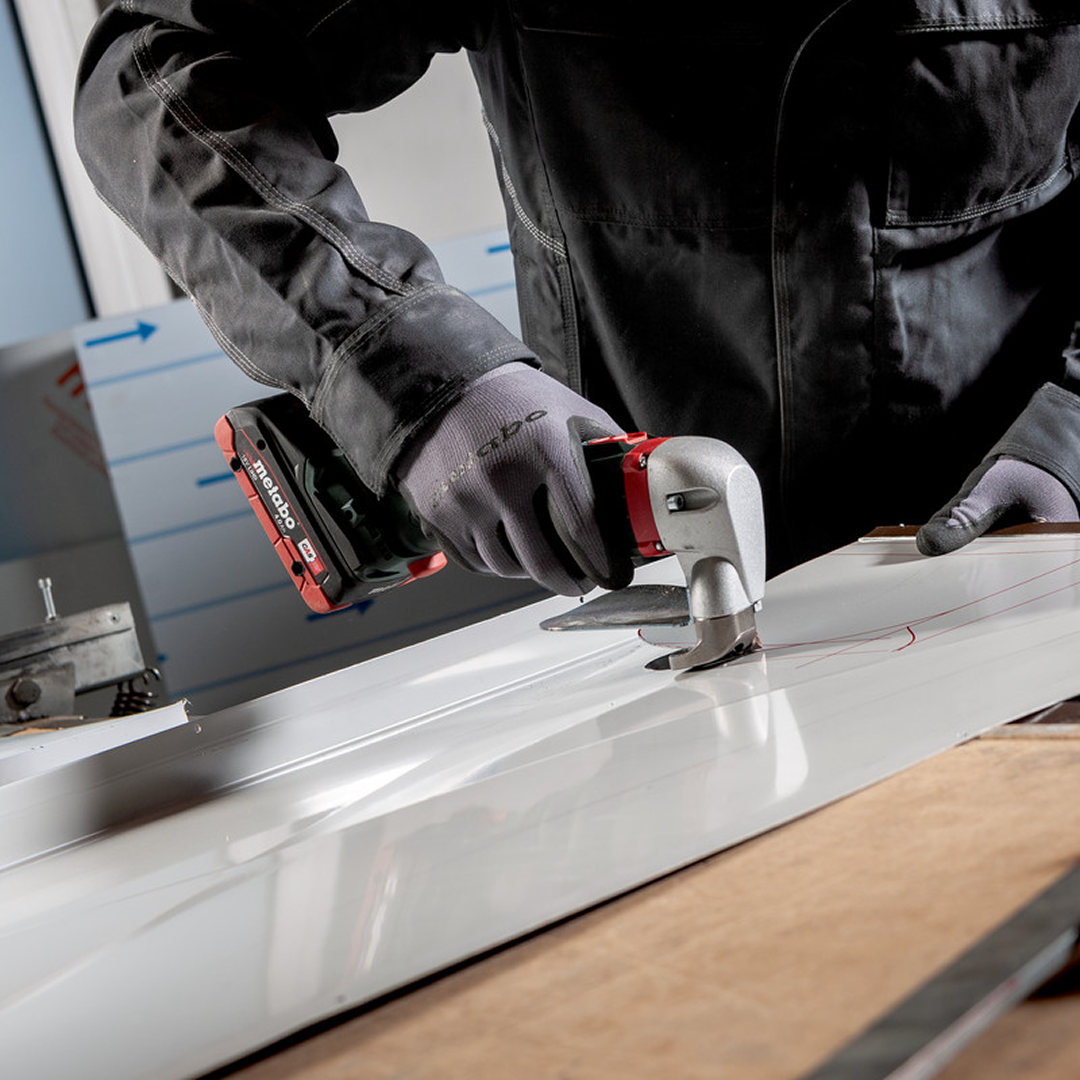 SCV 18 LTX BL 1.6 (601615850) Cordless metal shears