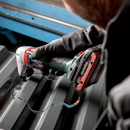 NIV 18 LTX BL 1.6 (601614850) Cordless Nibbler