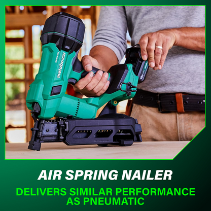 18V MultiVolt™ Brushless 1-3/4" Coil Roofing Nailer (1 x 2.0Ah)