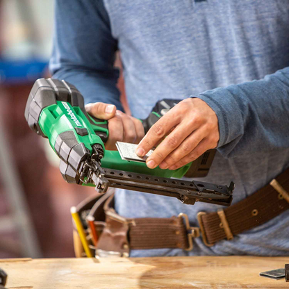 18V MultiVolt™ Brushless 18-Gauge 1/4" Narrow Crown Stapler (Tool Body Only)