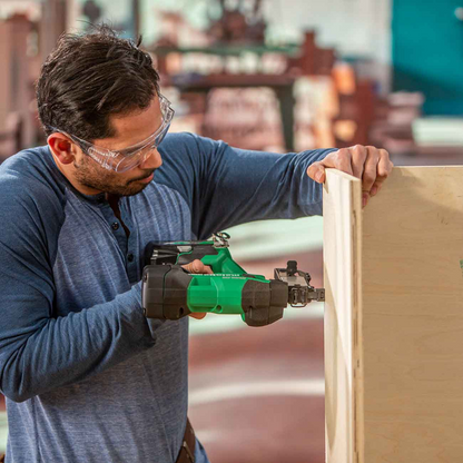 18V MultiVolt™ Brushless 18-Gauge 1/4" Narrow Crown Stapler (Tool Body Only)