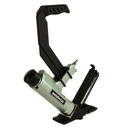 2-in-1 Flooring Nailer & Stapler