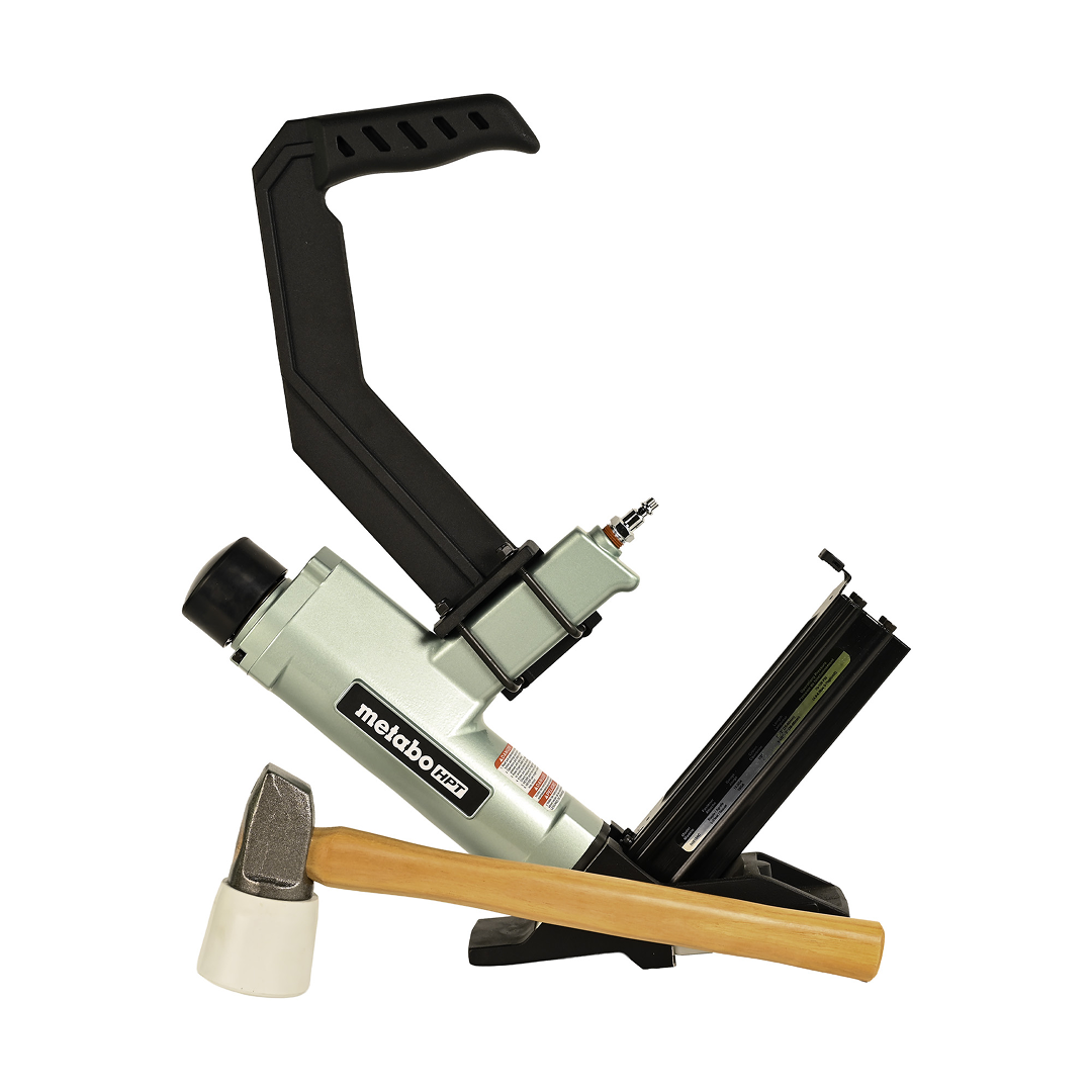 2-in-1 Flooring Nailer & Stapler