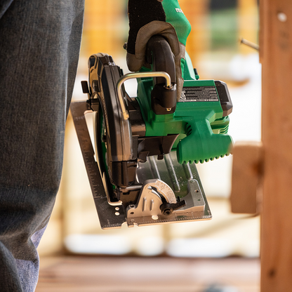 36V MultiVolt™ 7-1/4" Circular Saw w/ Torque Boost Technology